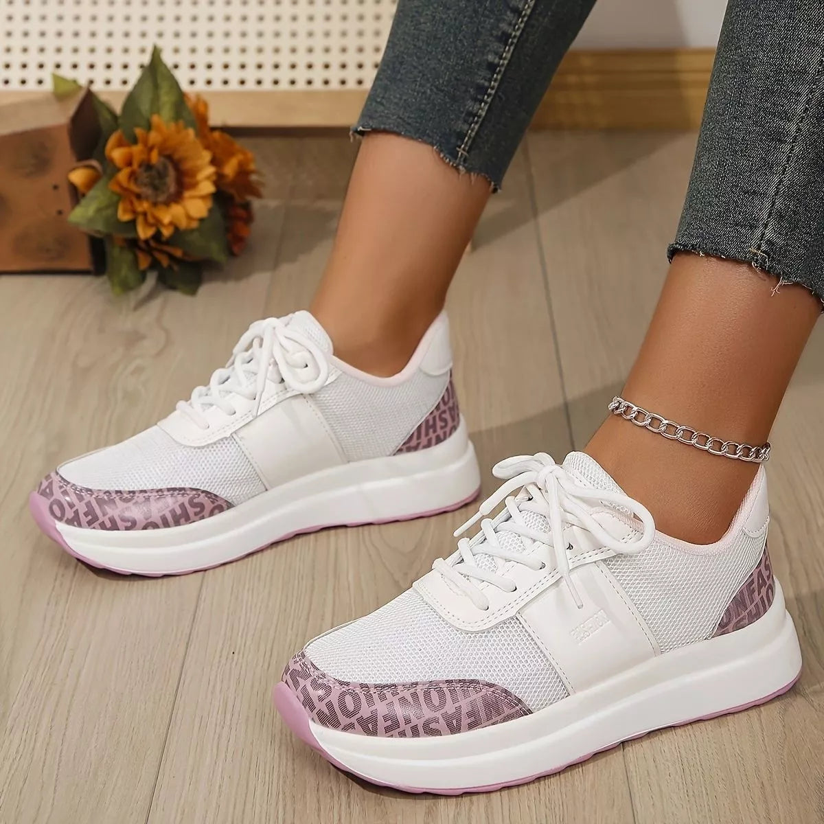 Round Toe Lace Up Sneakers - Lilixa.store