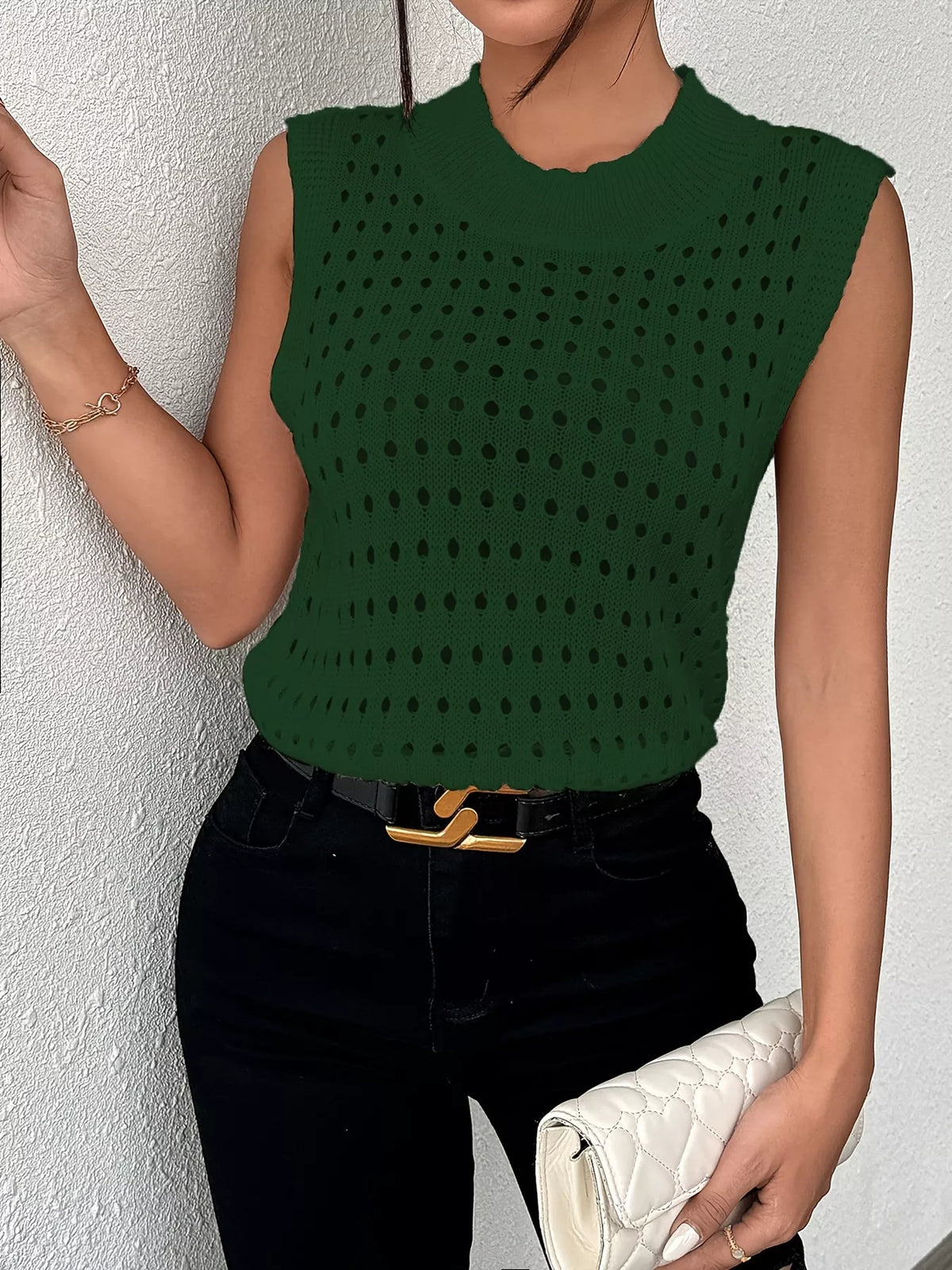 Hollow Out Round Neck Knit Tank in Green