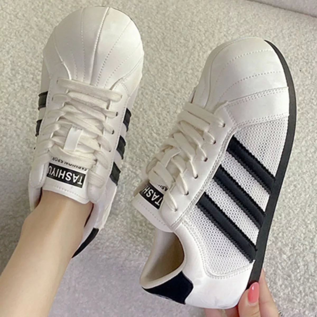 Lace Up Round Toe Sneakers - Lilixa.store
