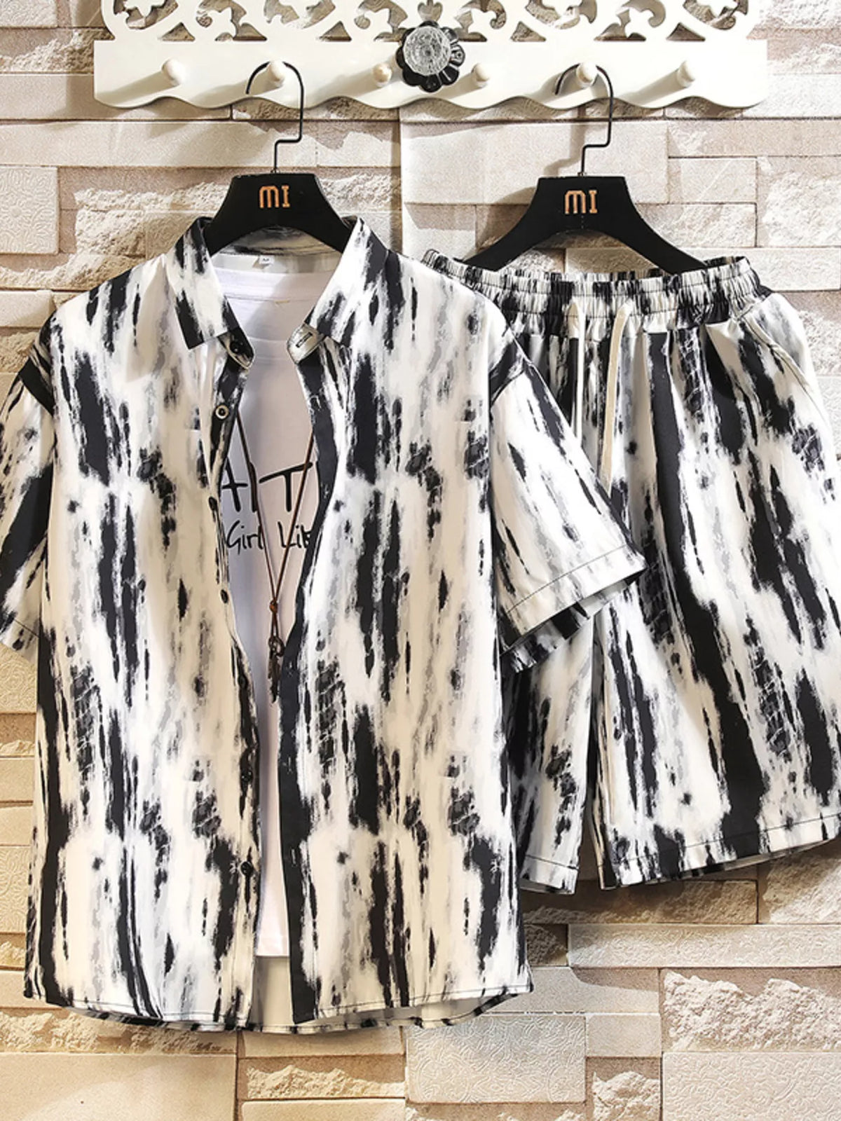 Men's Printed Button Up Shirt and Shorts Set in White