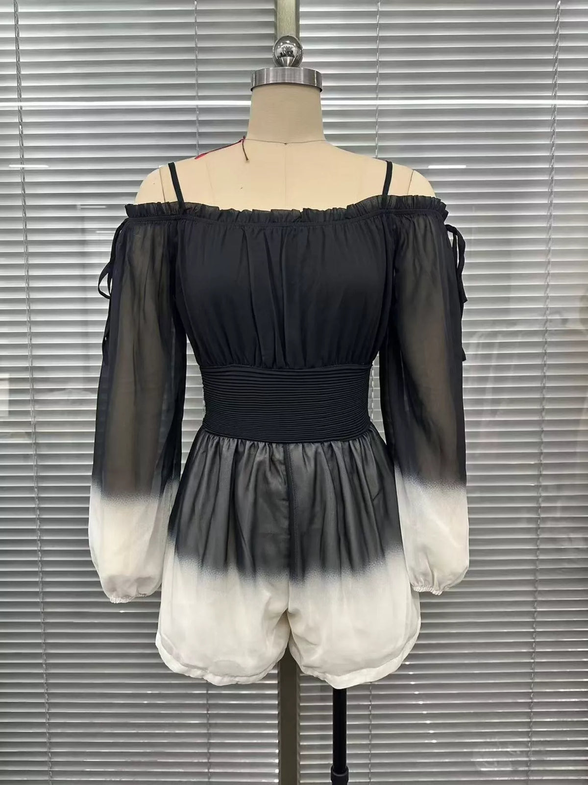 Gradient Spaghetti Strap Romper