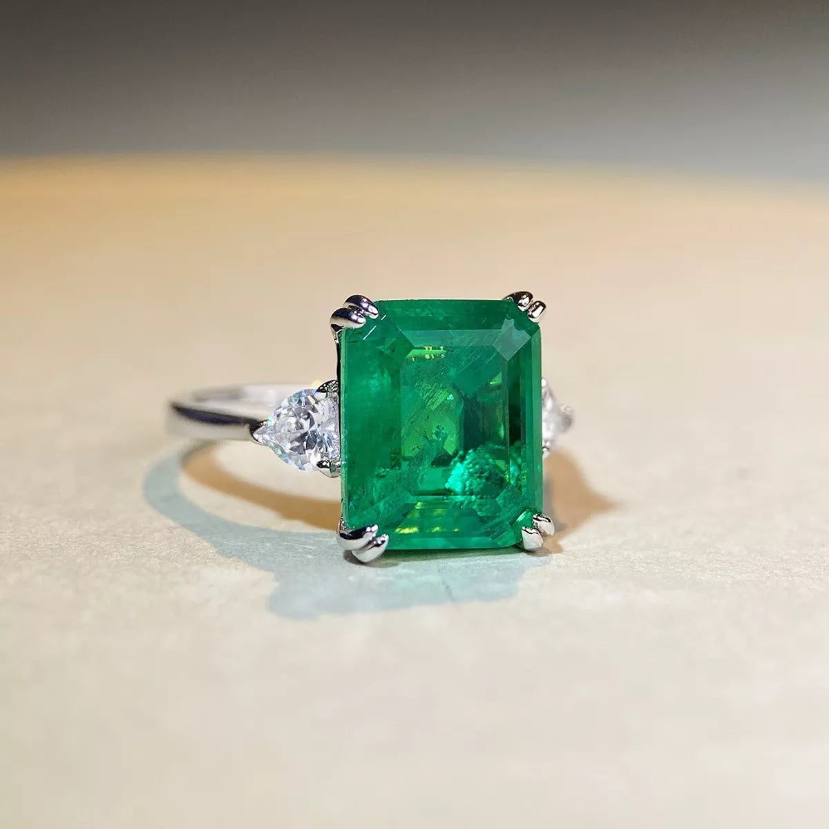 925 Sterling Silver Zircon Geometric Ring