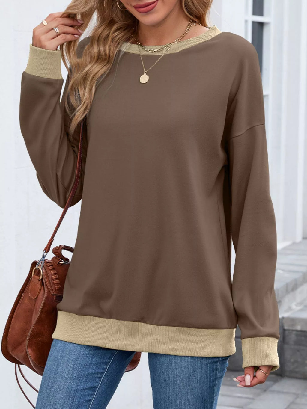 Contrast Trim Long Sleeve Sweatshirt - Lilixa.store