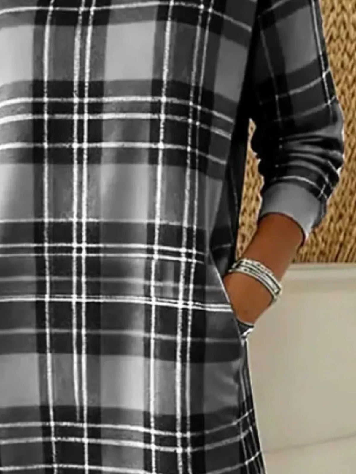 Full Size Plaid Long Sleeve Crew Neck Dress with Pockets Plus Size - Lilixa.store