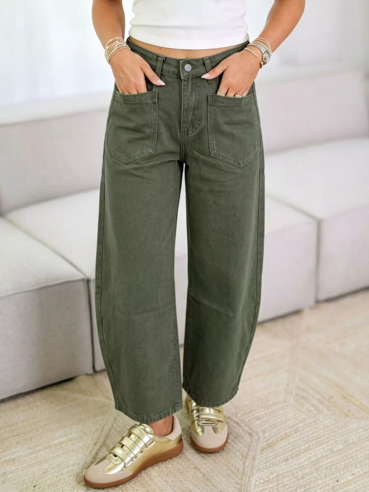 Wide-Leg Jeans with Front Patch Pockets - Lilixa.store