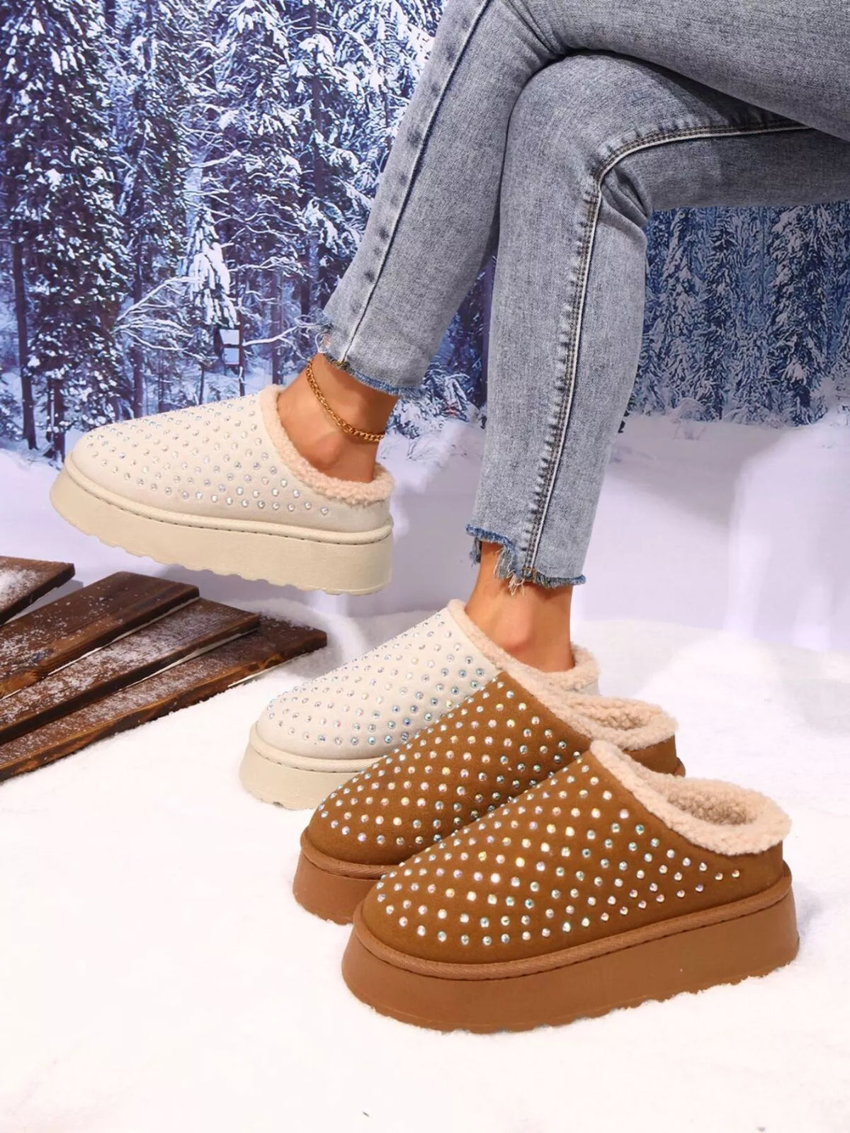 Rhinestone Round Toe Platform Slippers - Lilixa.store