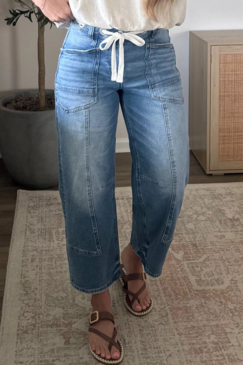 Solid Patchwork Grommet Tie Waist Loose Ankle-Length Jeans - Lilixa.store