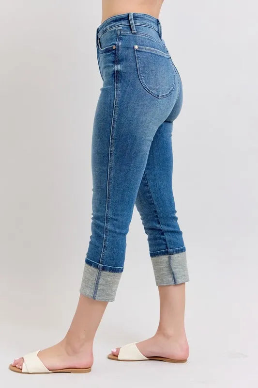 Judy Blue Full Size Skinny Cuff Capris Jeans with Pockets Plus Size - Lilixa.store