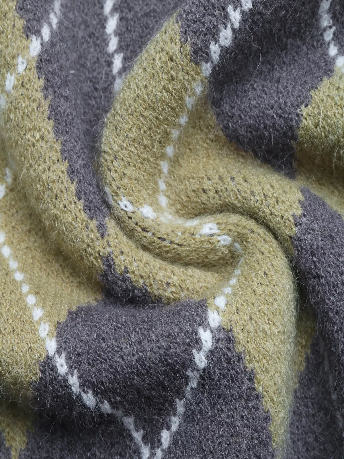 Argyle Pattern Collared Knit Sweater