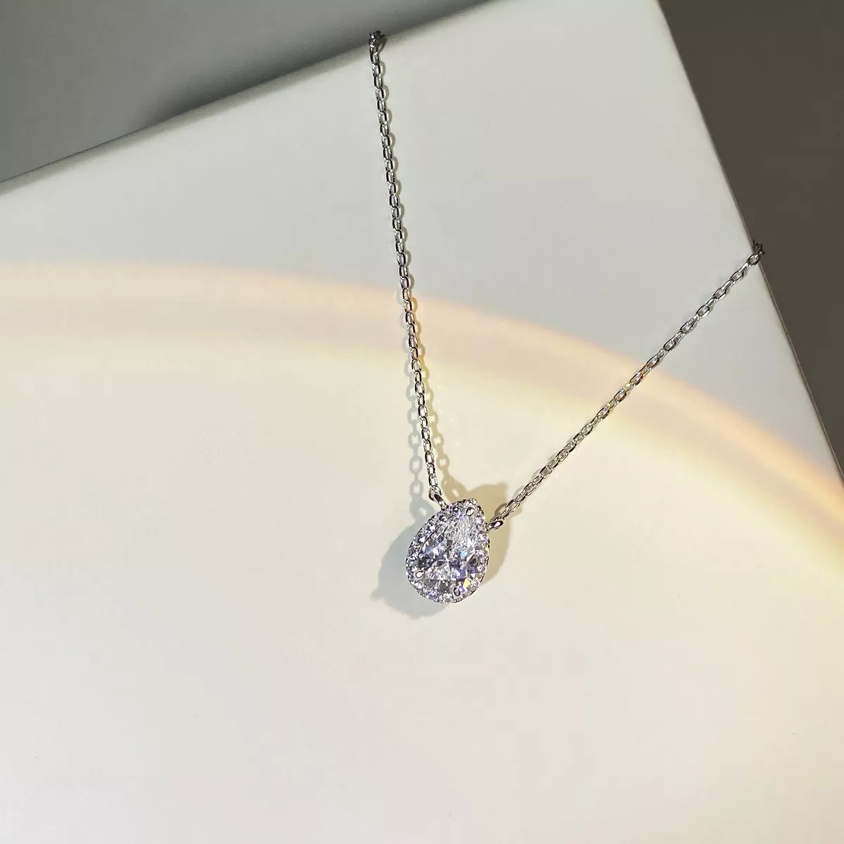 1.5 Carat 925 Sterling Silver Moissanite Teardrop Necklace - Lilixa.store