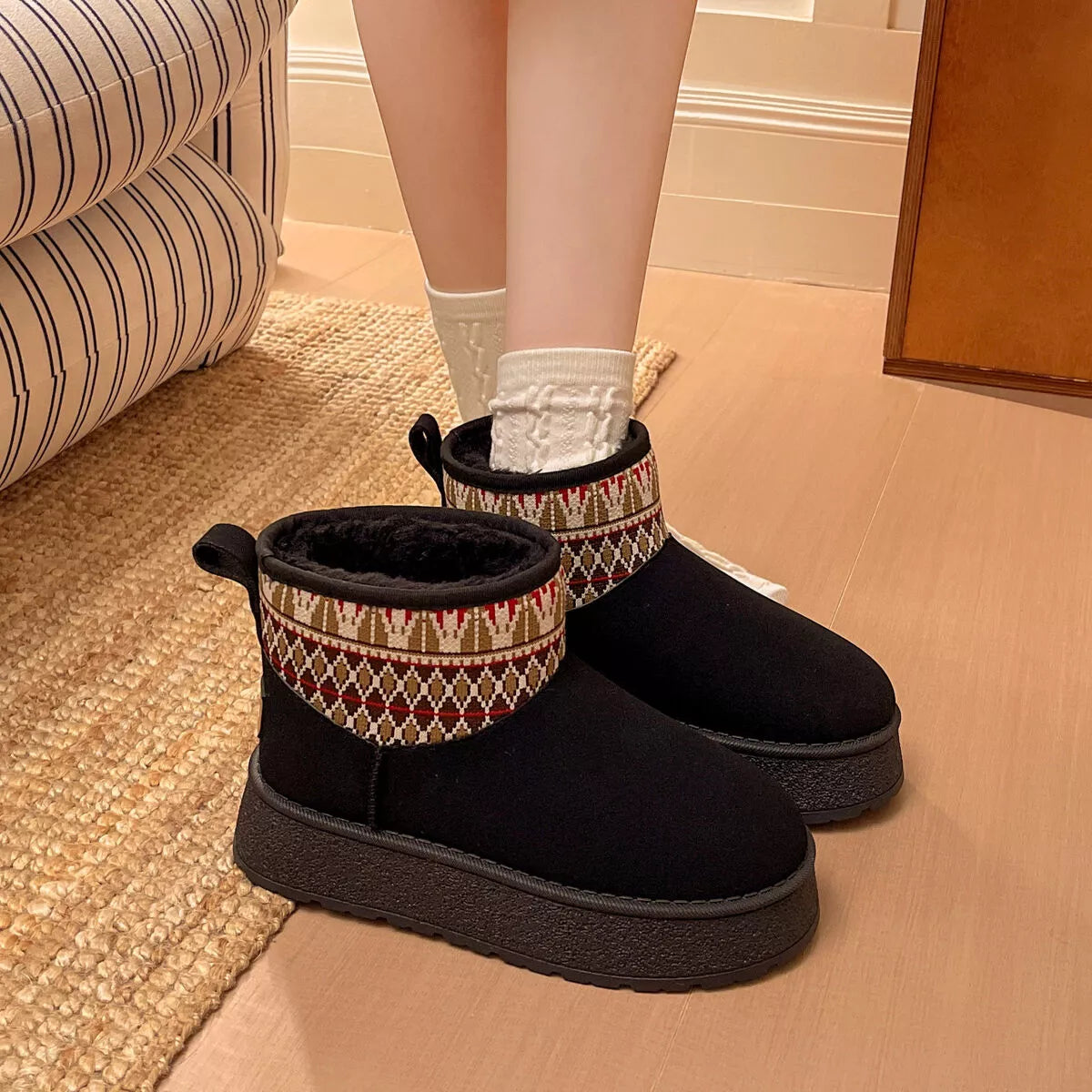 Round Toe Platform Boots - Lilixa.store