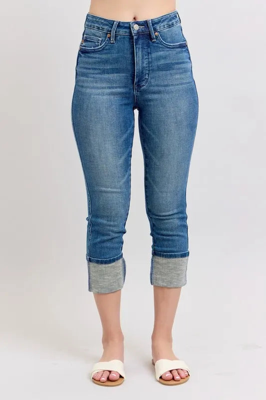 Judy Blue Full Size Skinny Cuff Capris Jeans with Pockets Plus Size - Lilixa.store