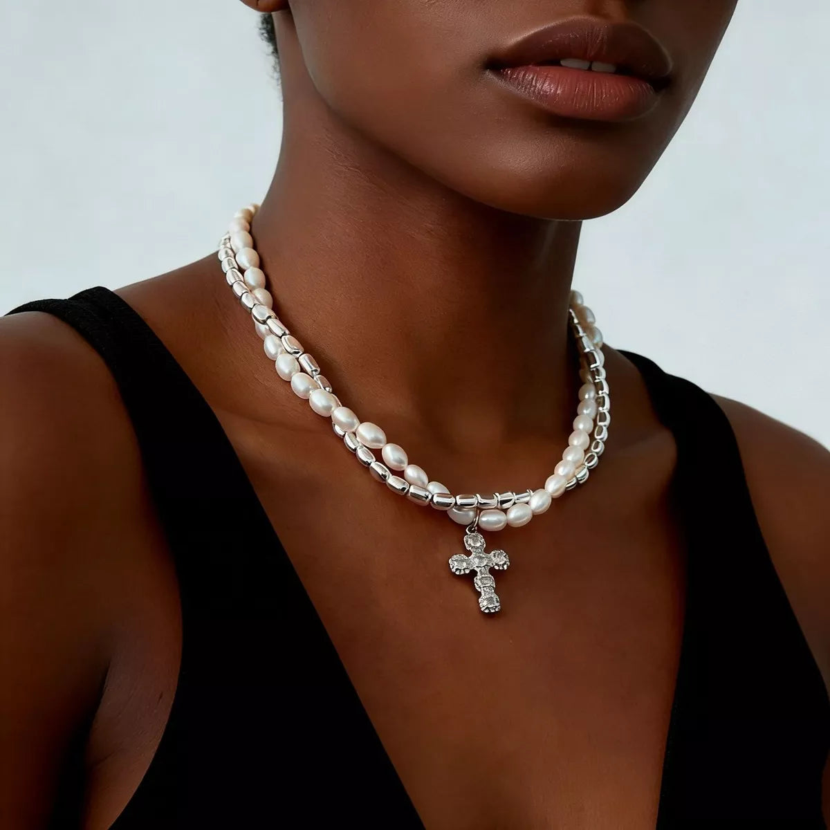 Elegant Pearl Alloy Necklace with Rhinestone Cross Pendant - Lilixa.store