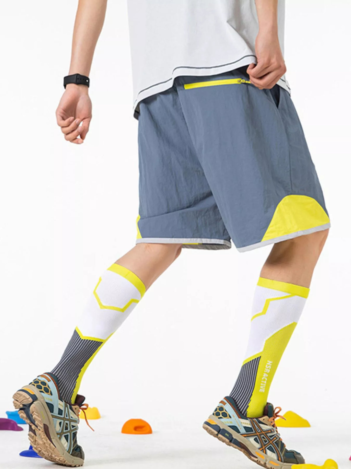 Men's Drawstring Pocketed Shorts, view 5