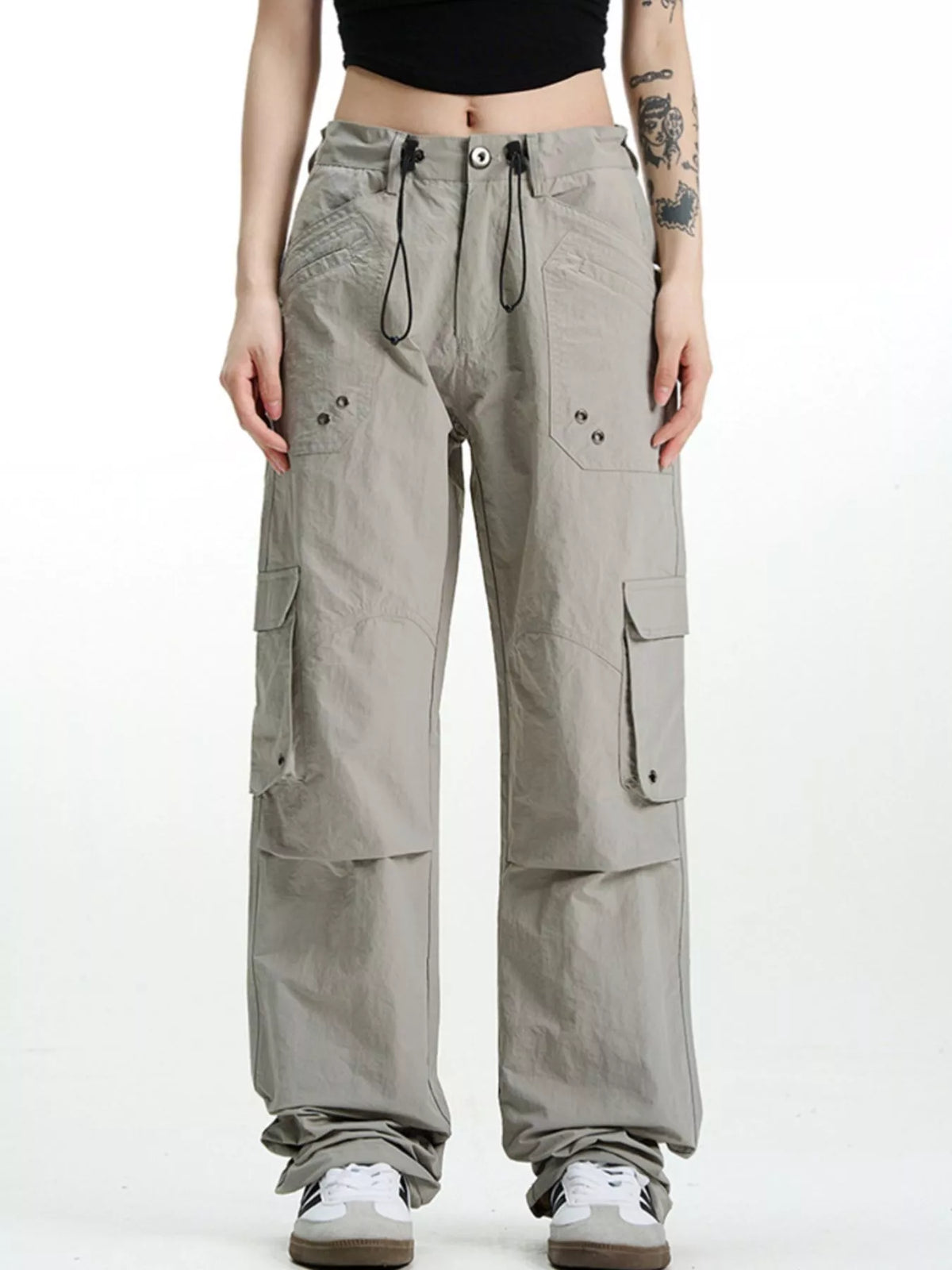 Men's Loose Fit Cargo Pants in Grey