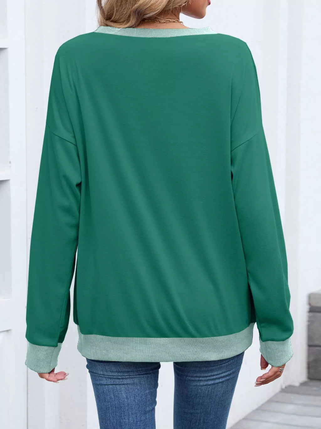 Contrast Trim Long Sleeve Sweatshirt - Lilixa.store