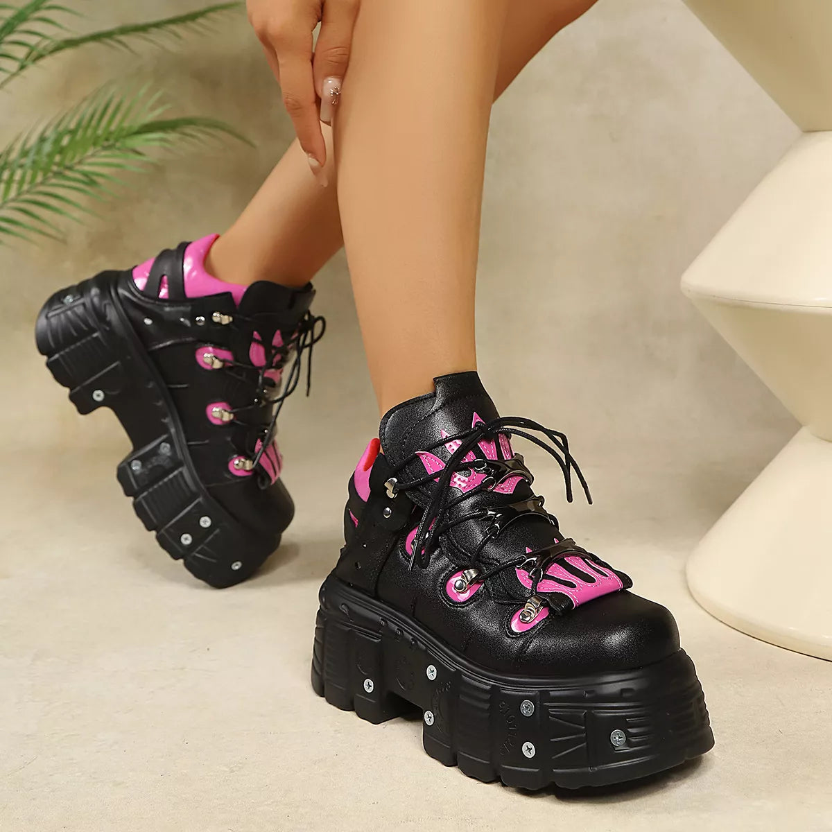 Platform Lace-Up Chunky Leather Shoes - Lilixa.store