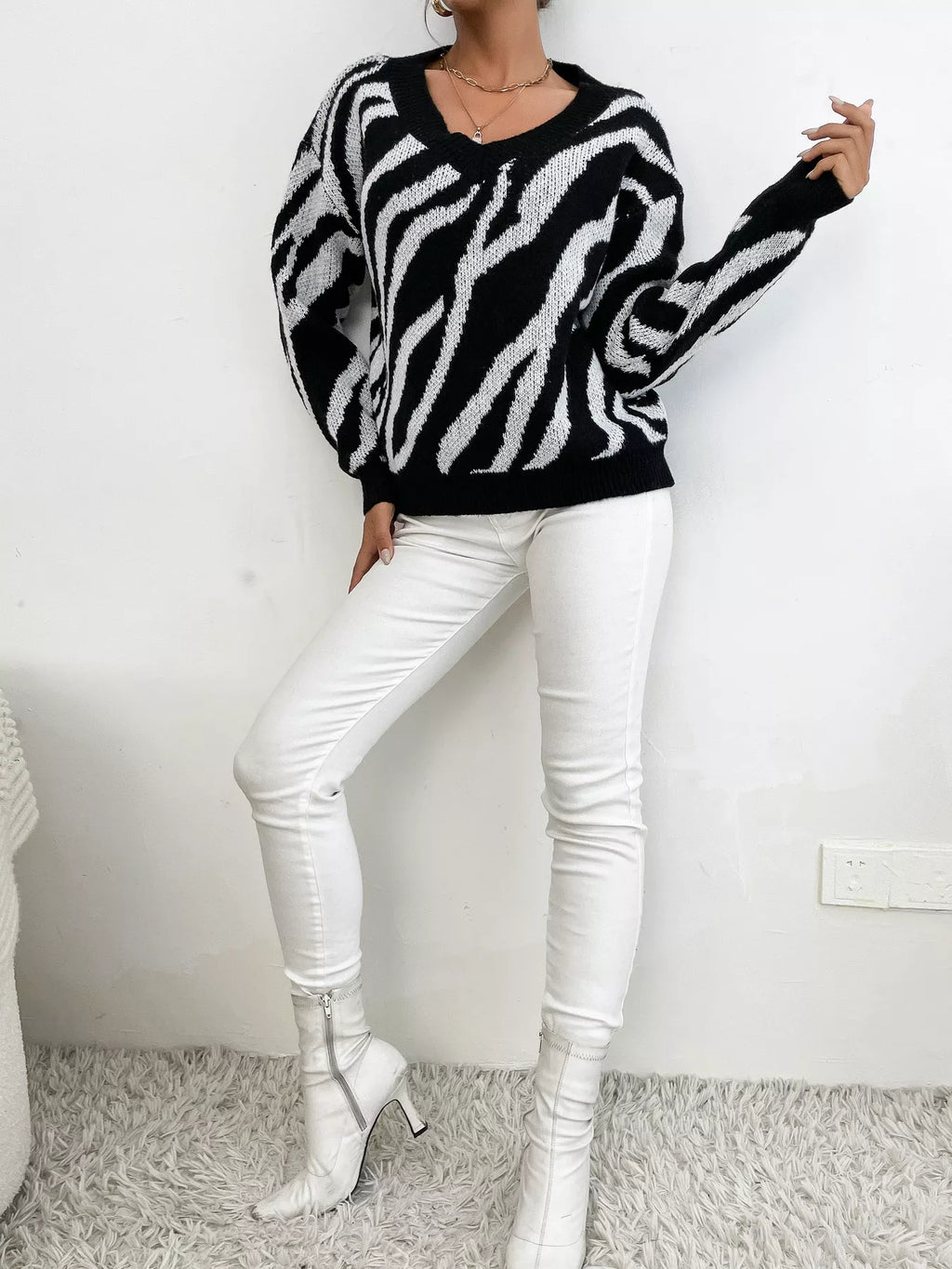 Zebra Print Relaxed Fit Pullover Sweater - Lilixa.store