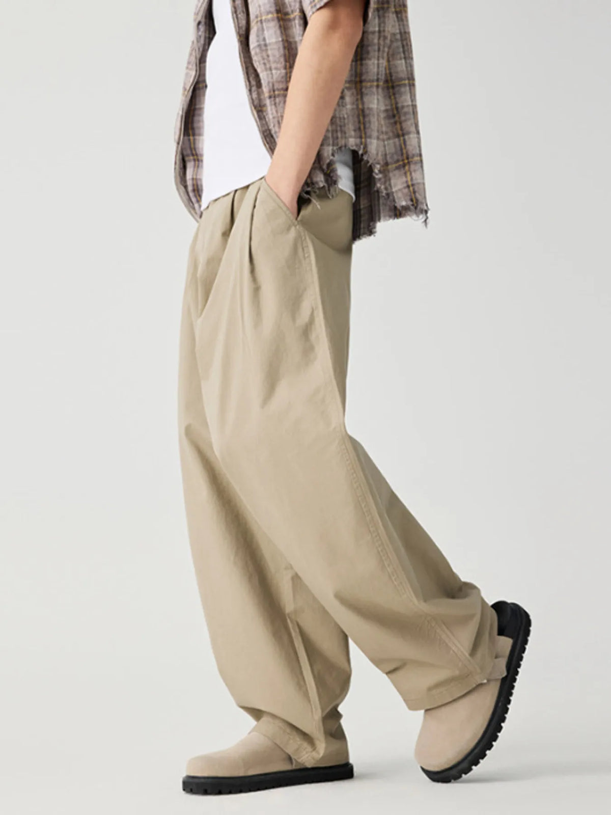Men's Wide Leg Casual Pants in Khaki, view 2