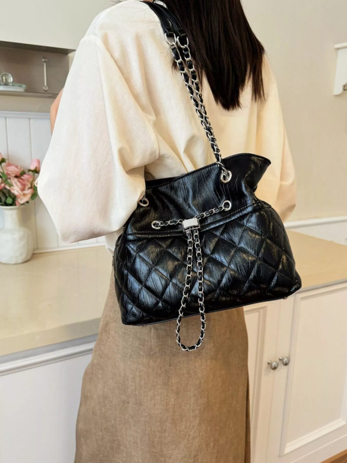 Quilted Chain Shoulder Bag - Lilixa.store