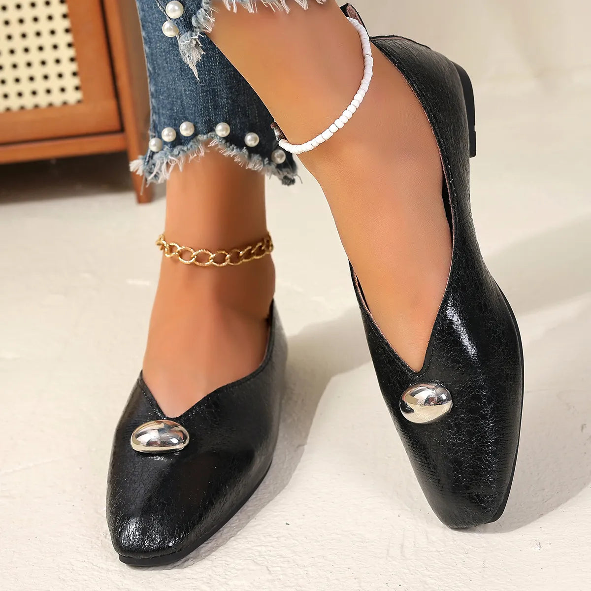 Square Toe Flats Slip-Ons in Black