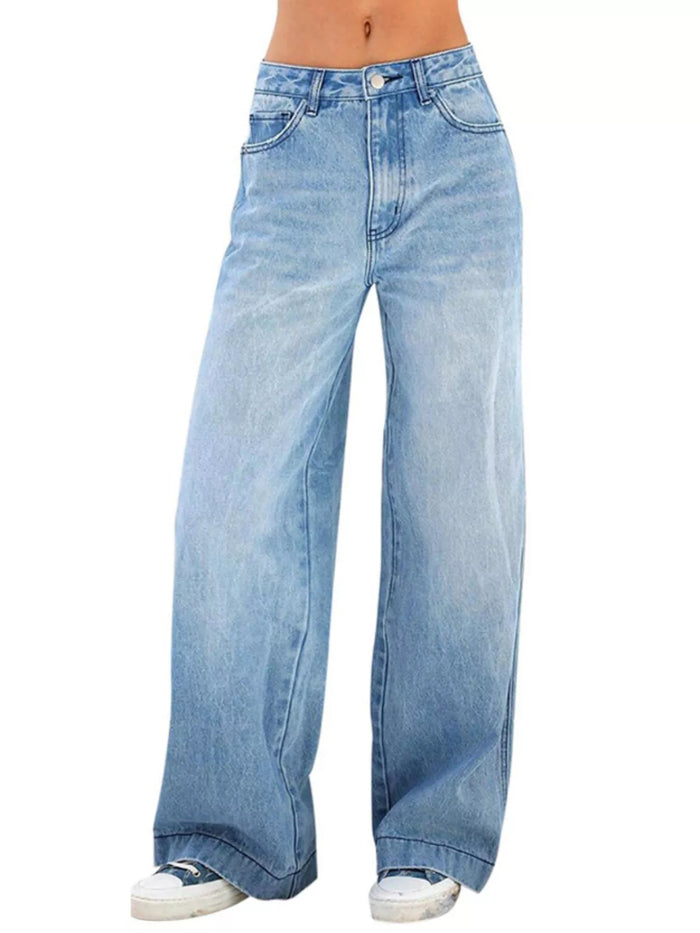 High-Waisted Wide-Leg Jeans in Dark Blue