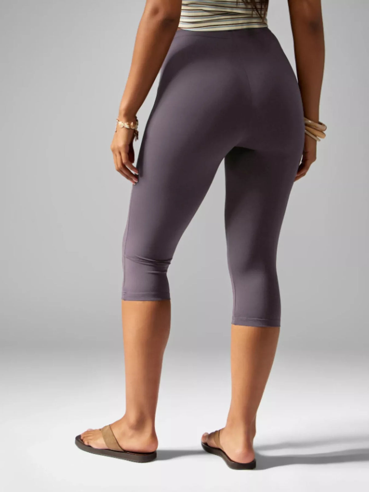 High-Waisted Active Capri Leggings - Lilixa.store