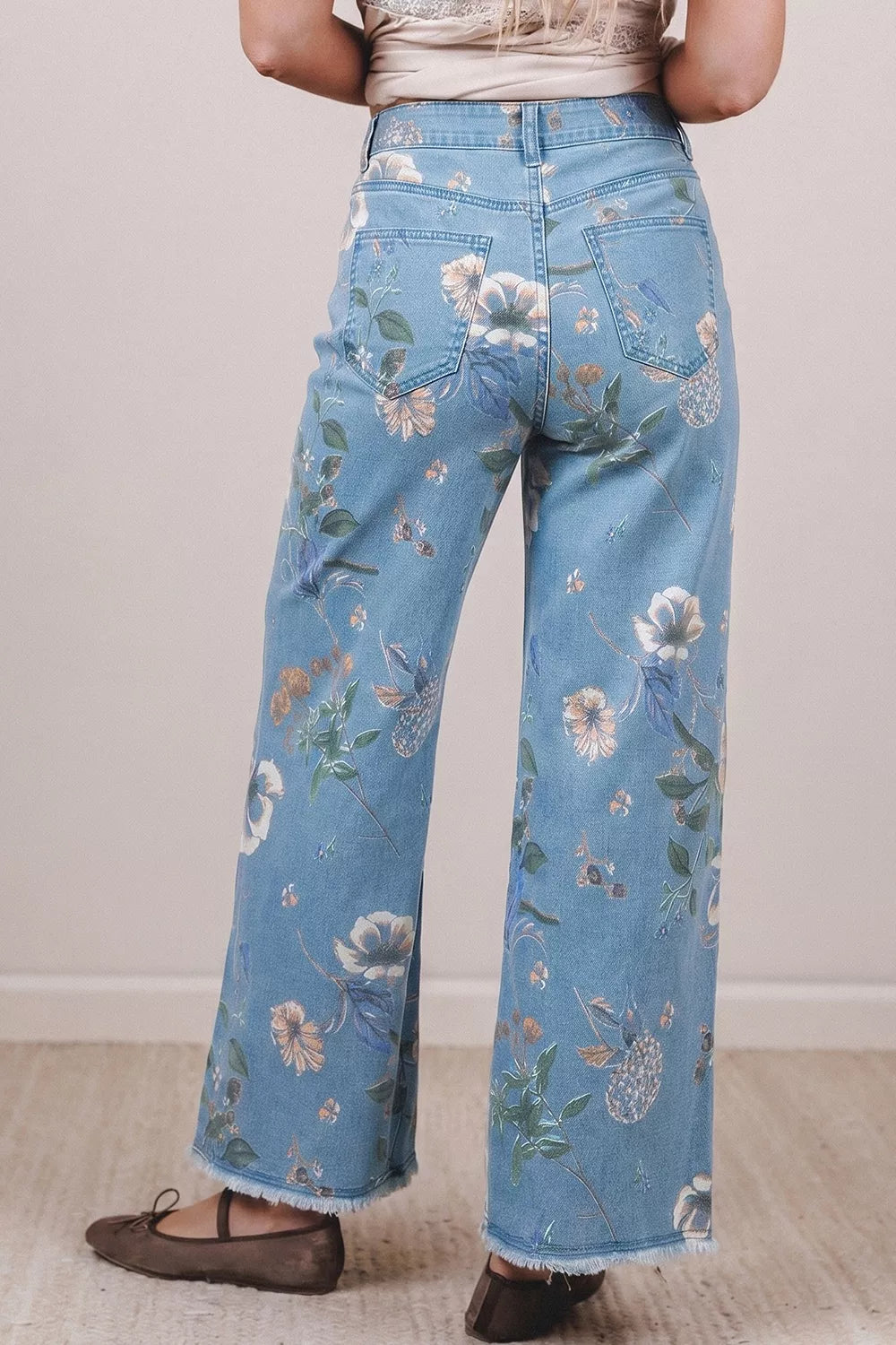 Floral Print Wide-Leg Jeans - Lilixa.store