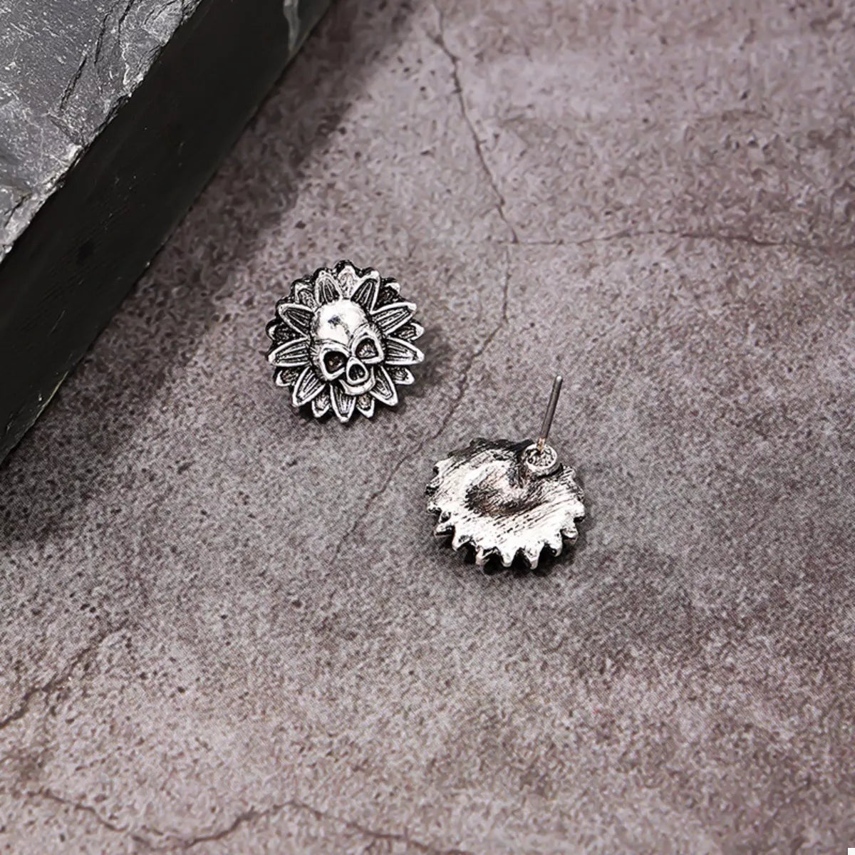 Halloween Skull Sunflower Stud Earrings - Lilixa.store