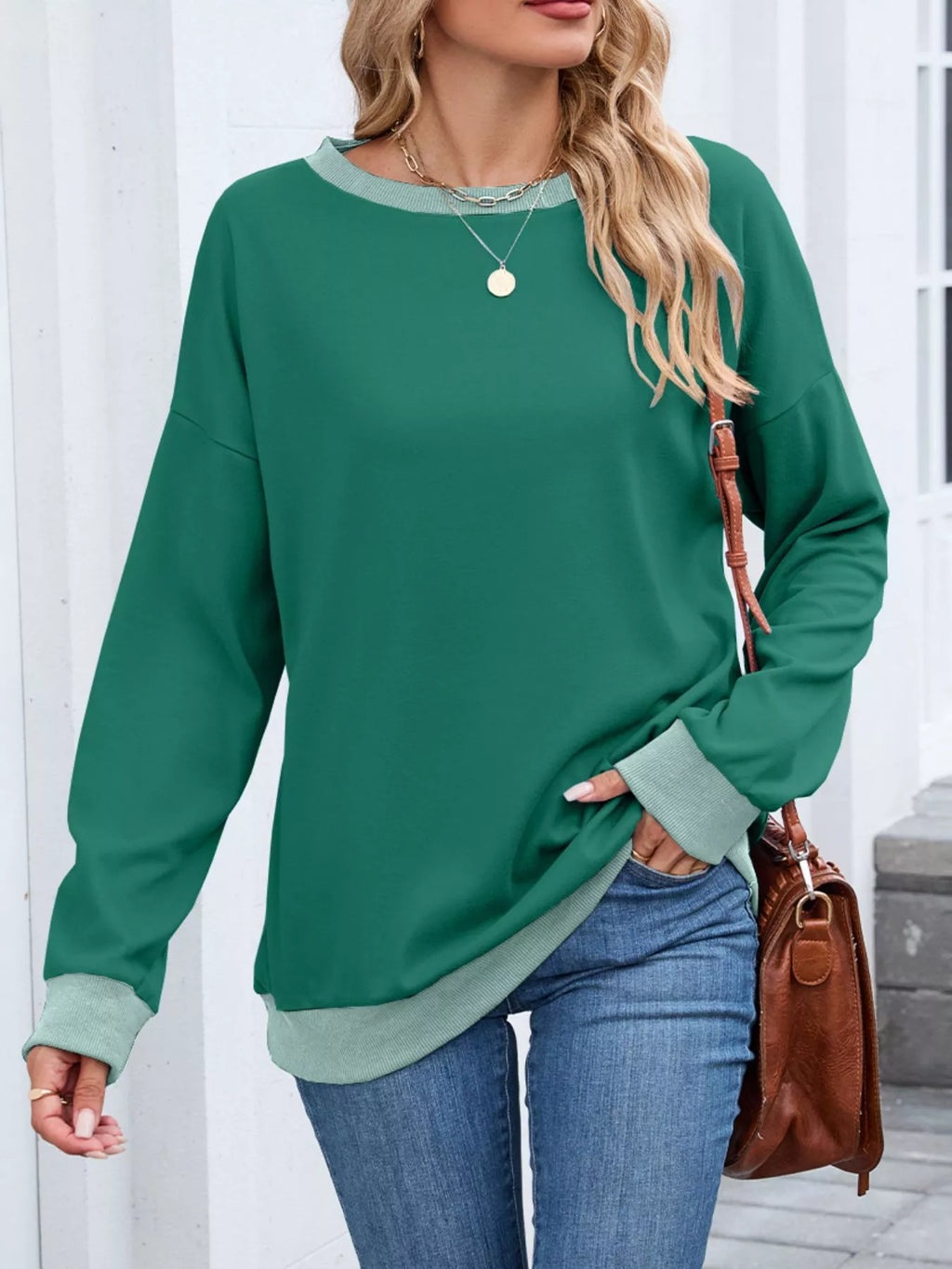 Contrast Trim Long Sleeve Sweatshirt - Lilixa.store