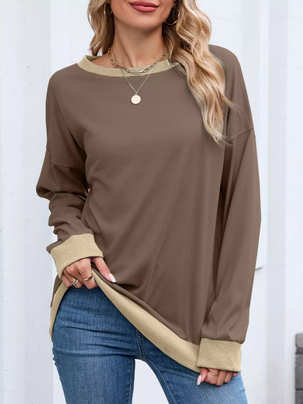 Contrast Trim Long Sleeve Sweatshirt - Lilixa.store