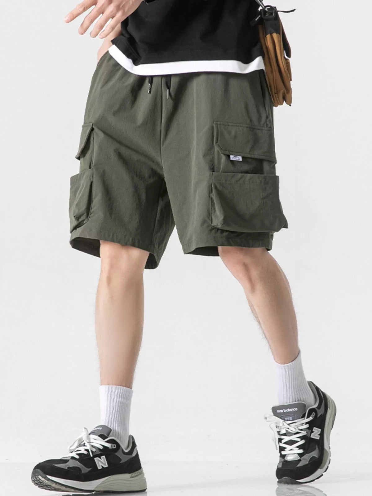 Men's Plus Size Loose Fit Cargo Shorts, view 5