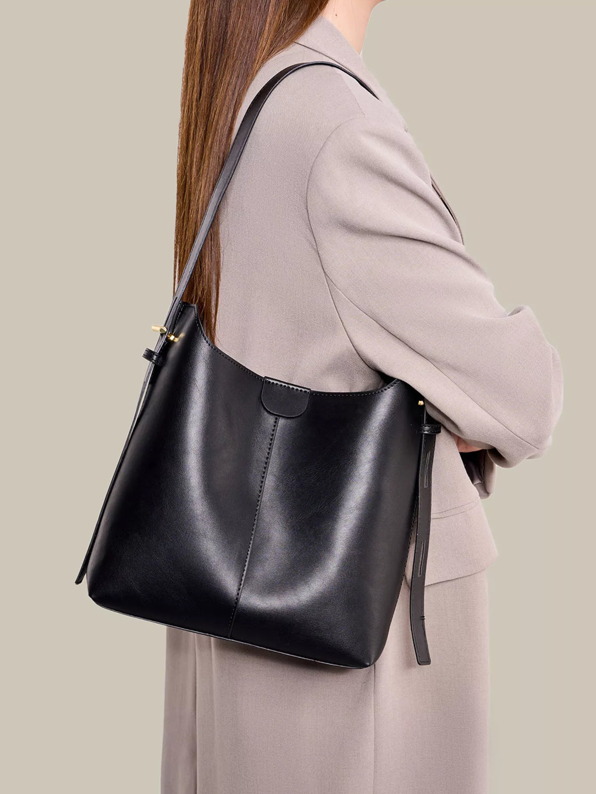 Minimalist PU Leather Bucket Shoulder Bag