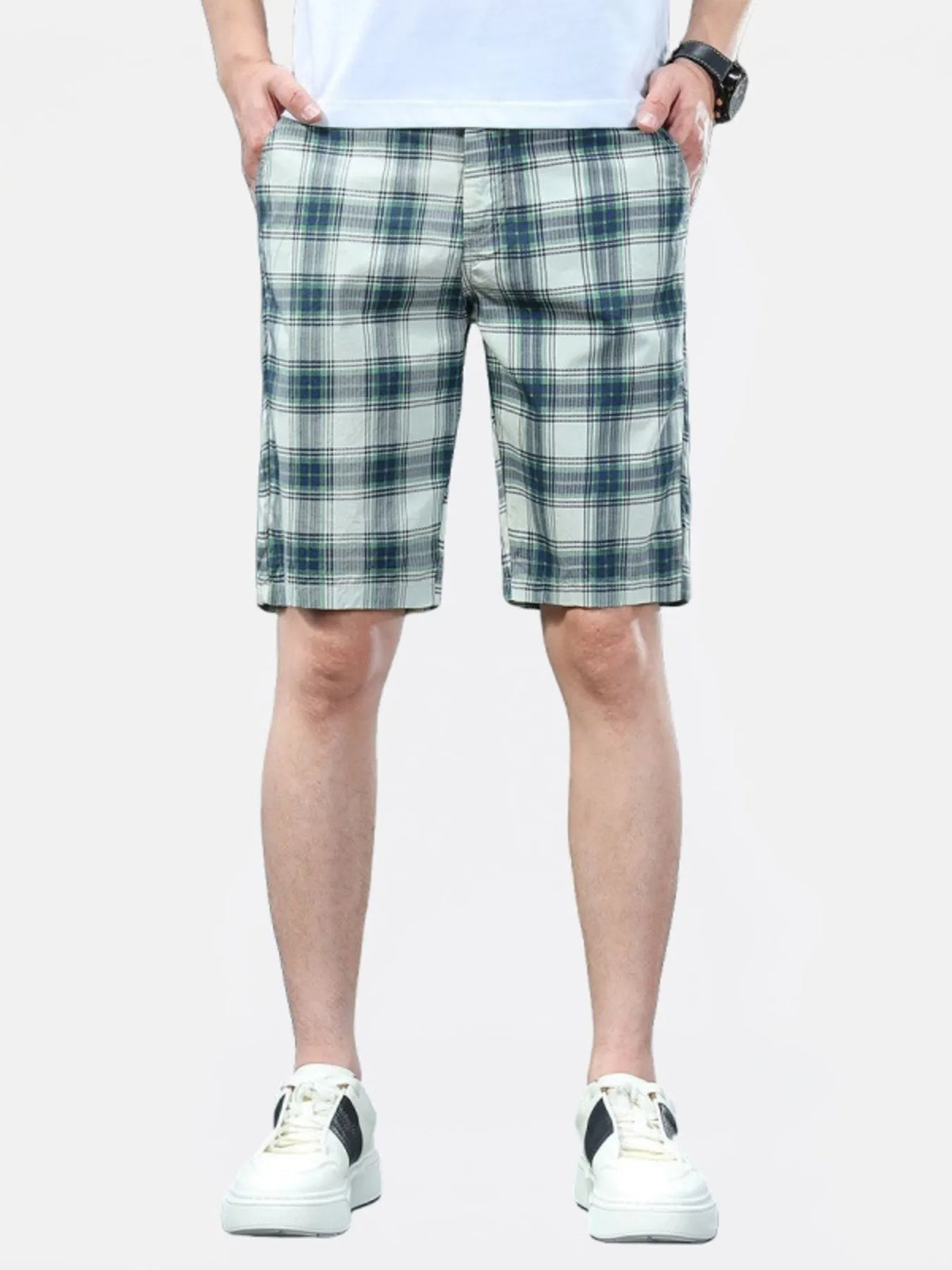 Men's Plaid Shorts with Pockets in Dark Green, view 2