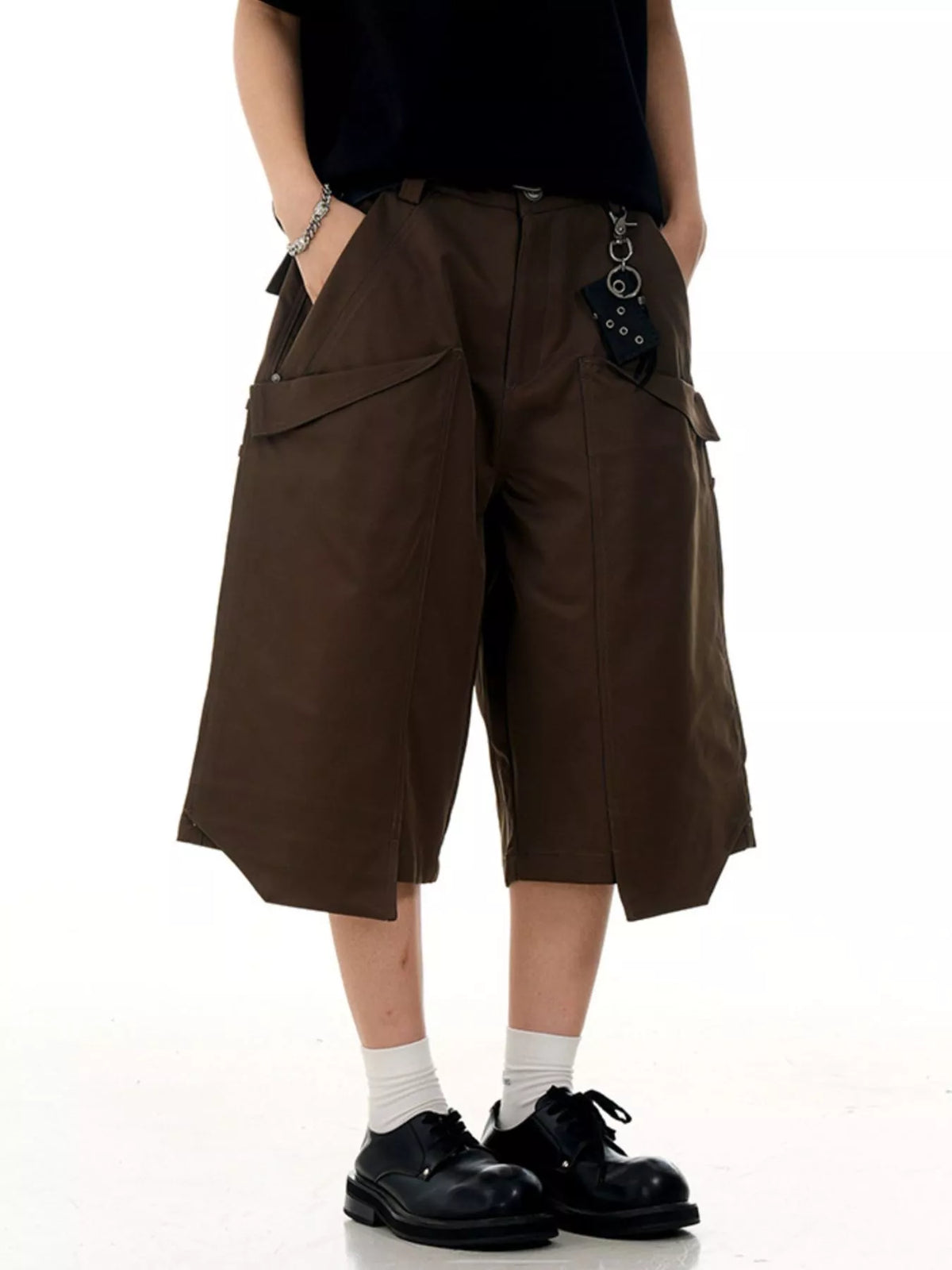 Men's Wide-Leg Cargo Capris