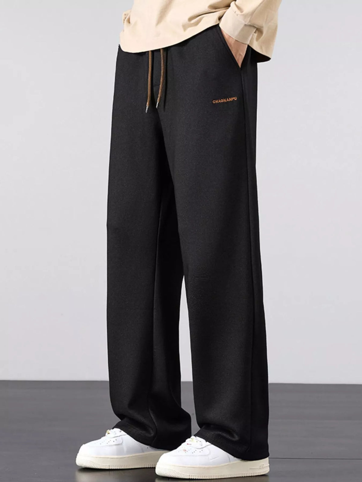 Men's Plus Size Casual Loose Fit Drawstring Pants in Black