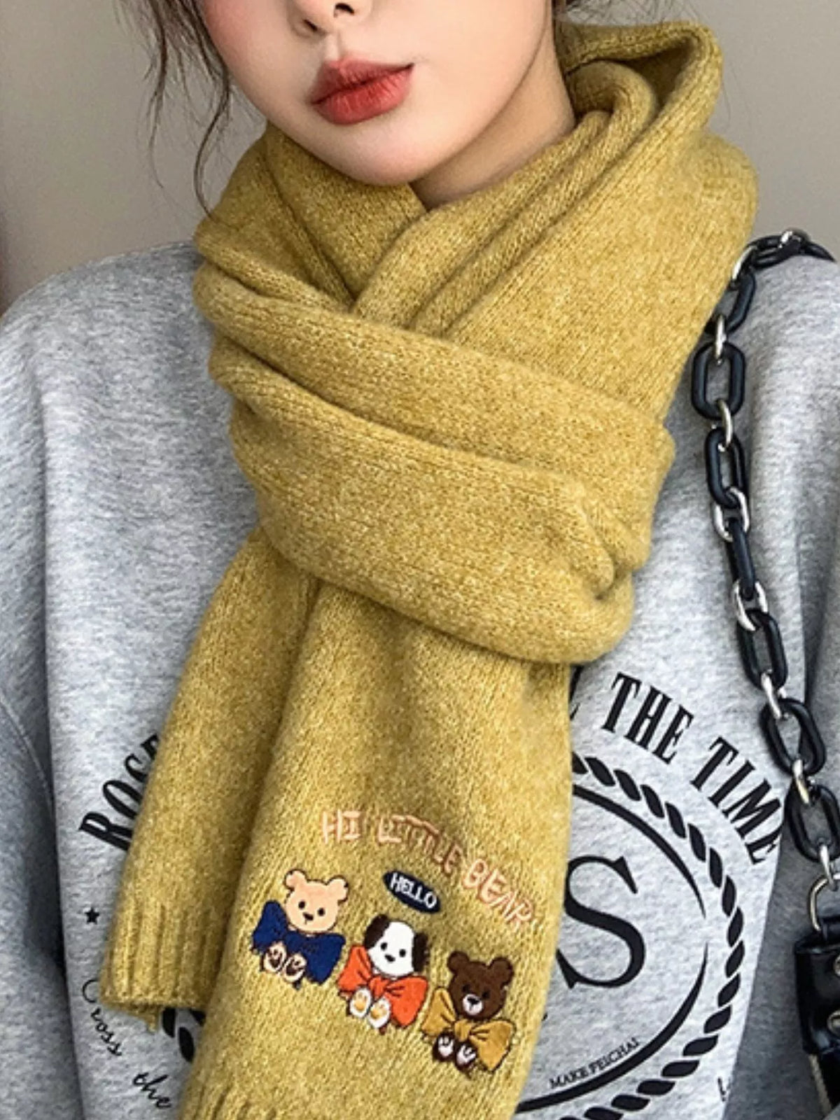 Embroidered Cartoon Warm Scarf - Lilixa.store