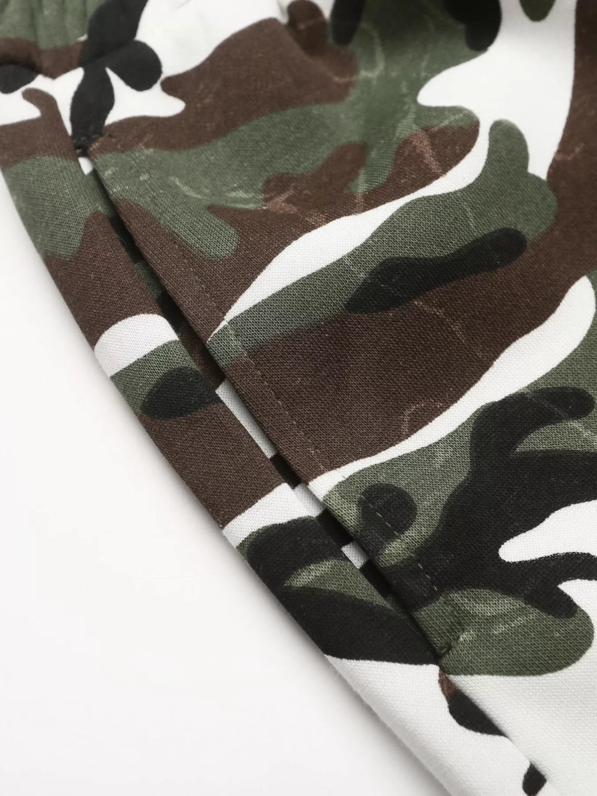 Men's Camouflage Print Capris