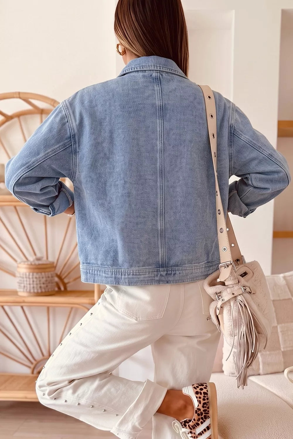 Studded Metal Zipper Rivet Pockets Long Sleeve Denim Jacket in Light Blue, view 4