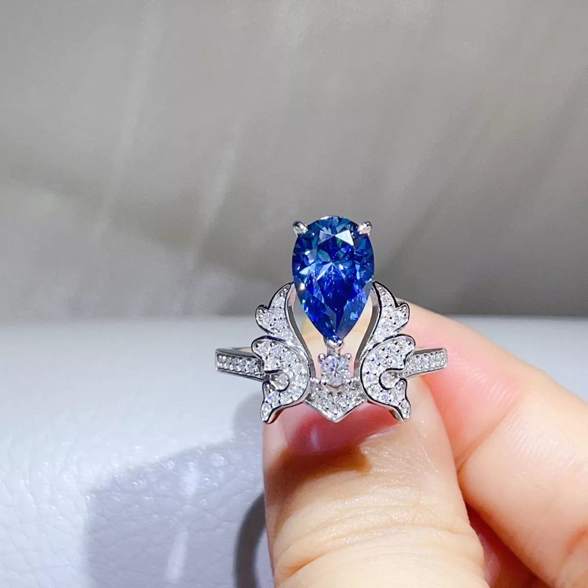 3 Carat 925 Sterling Silver Moissanite Ring in Blue, view 4