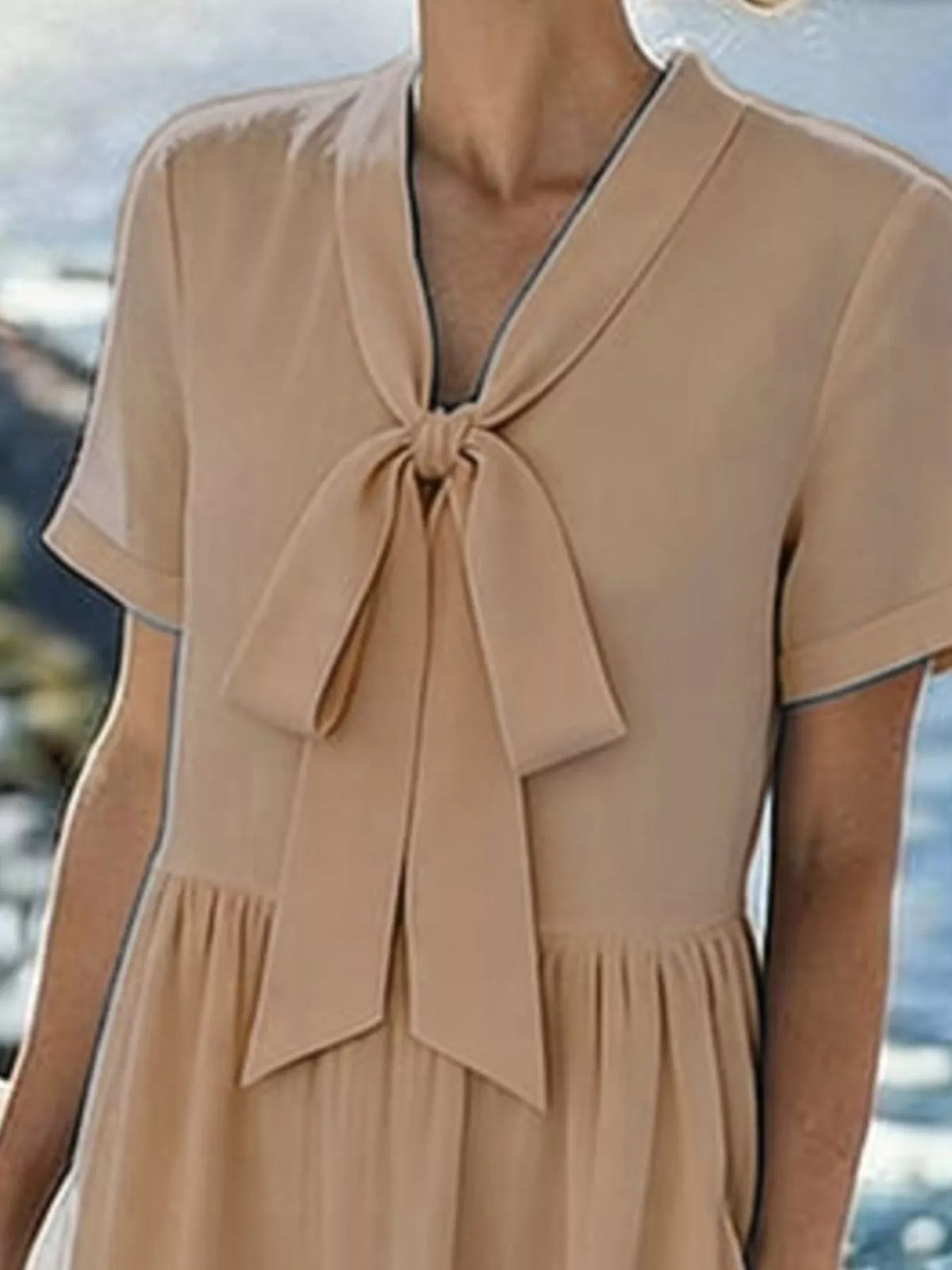 Bow-Tie Short Sleeve Midi Dress