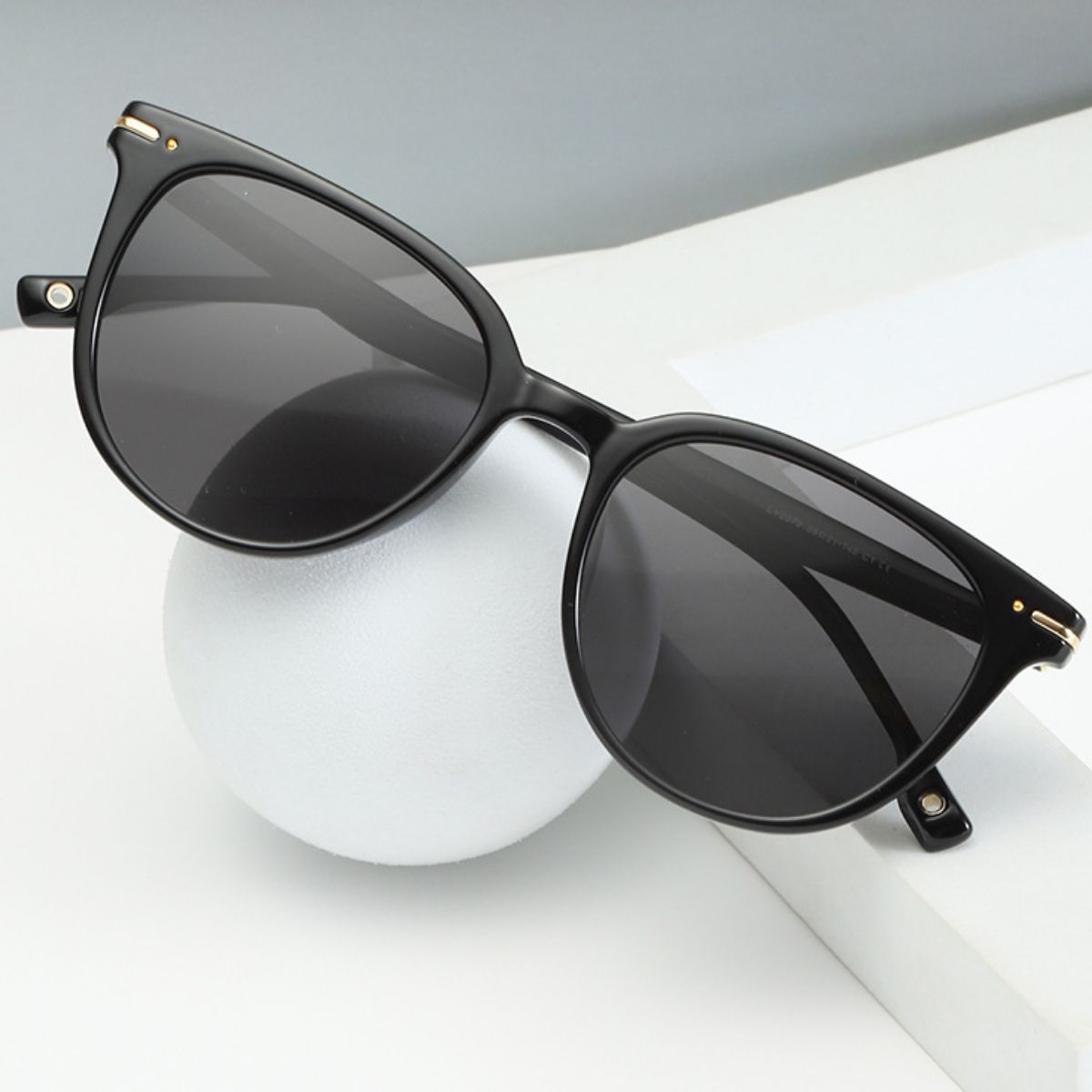 UV Protection Sunglasses - Lilixa.store