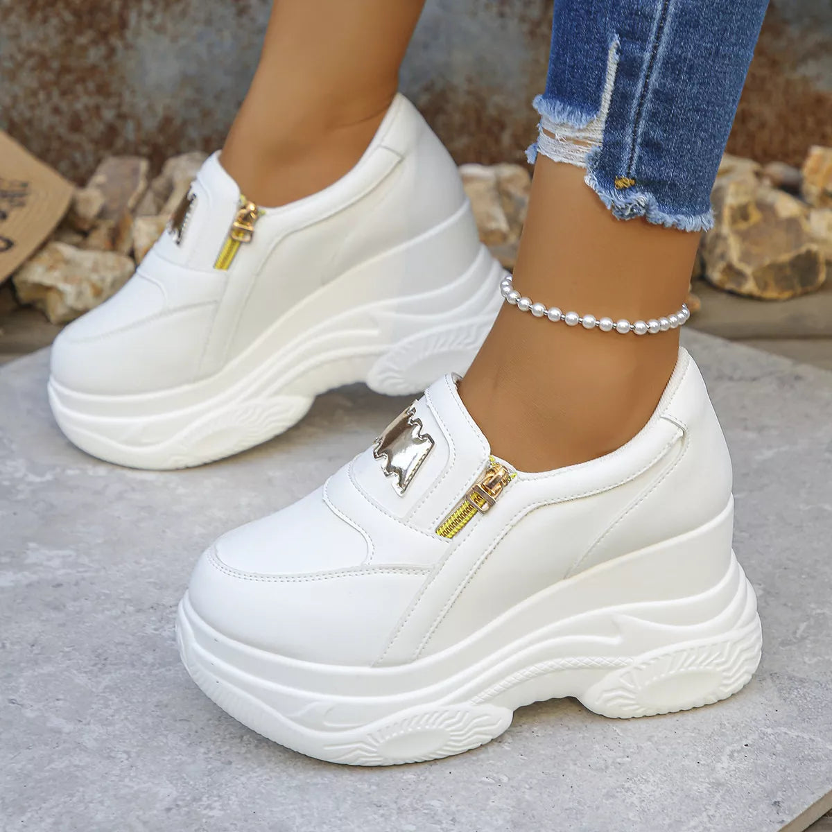 Round Toe Platform Sneakers - Lilixa.store