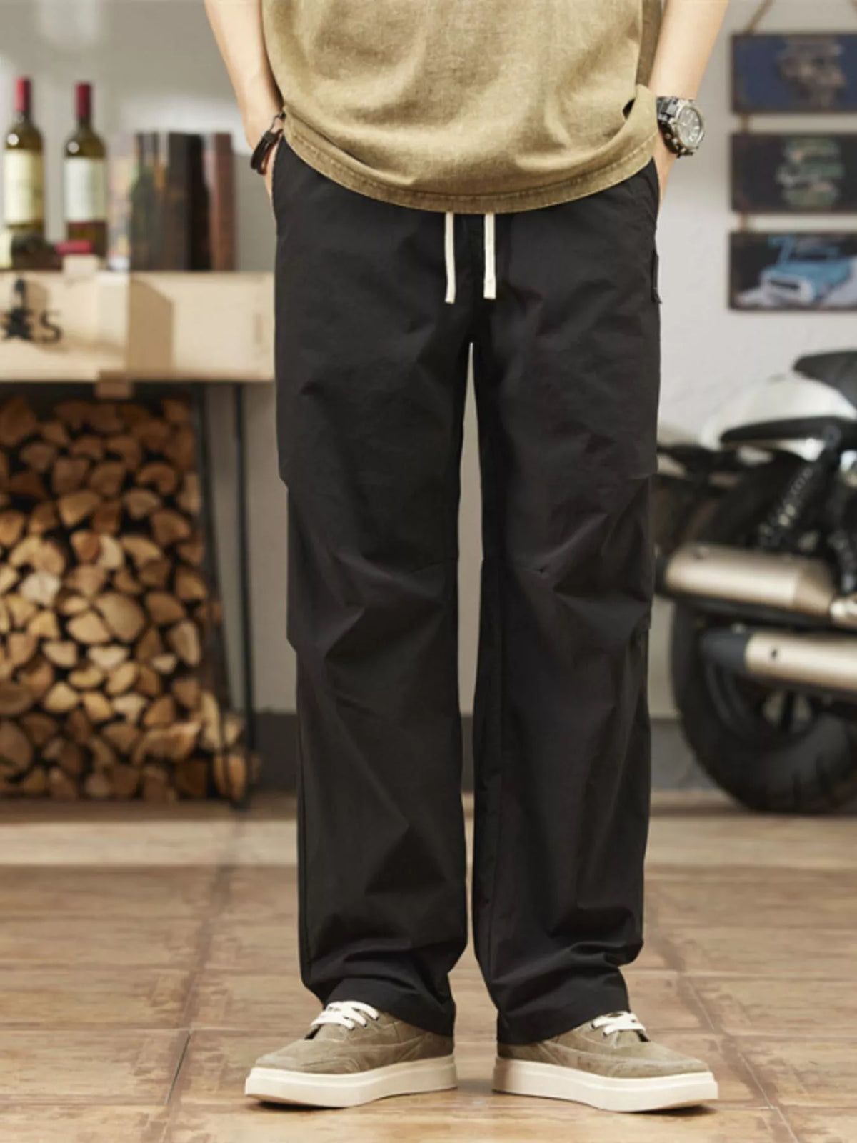 Men's Plus Size Casual Relaxed Fit Drawstring Pants in Black