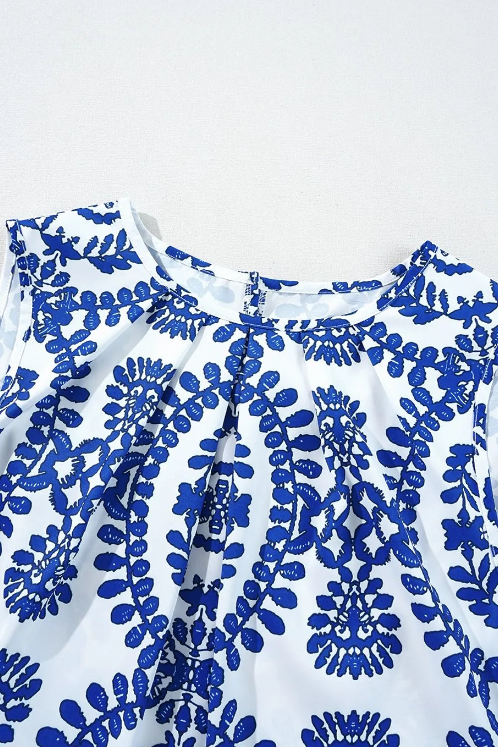 Printed Crew Neck Sleeveless Top - Lilixa.store