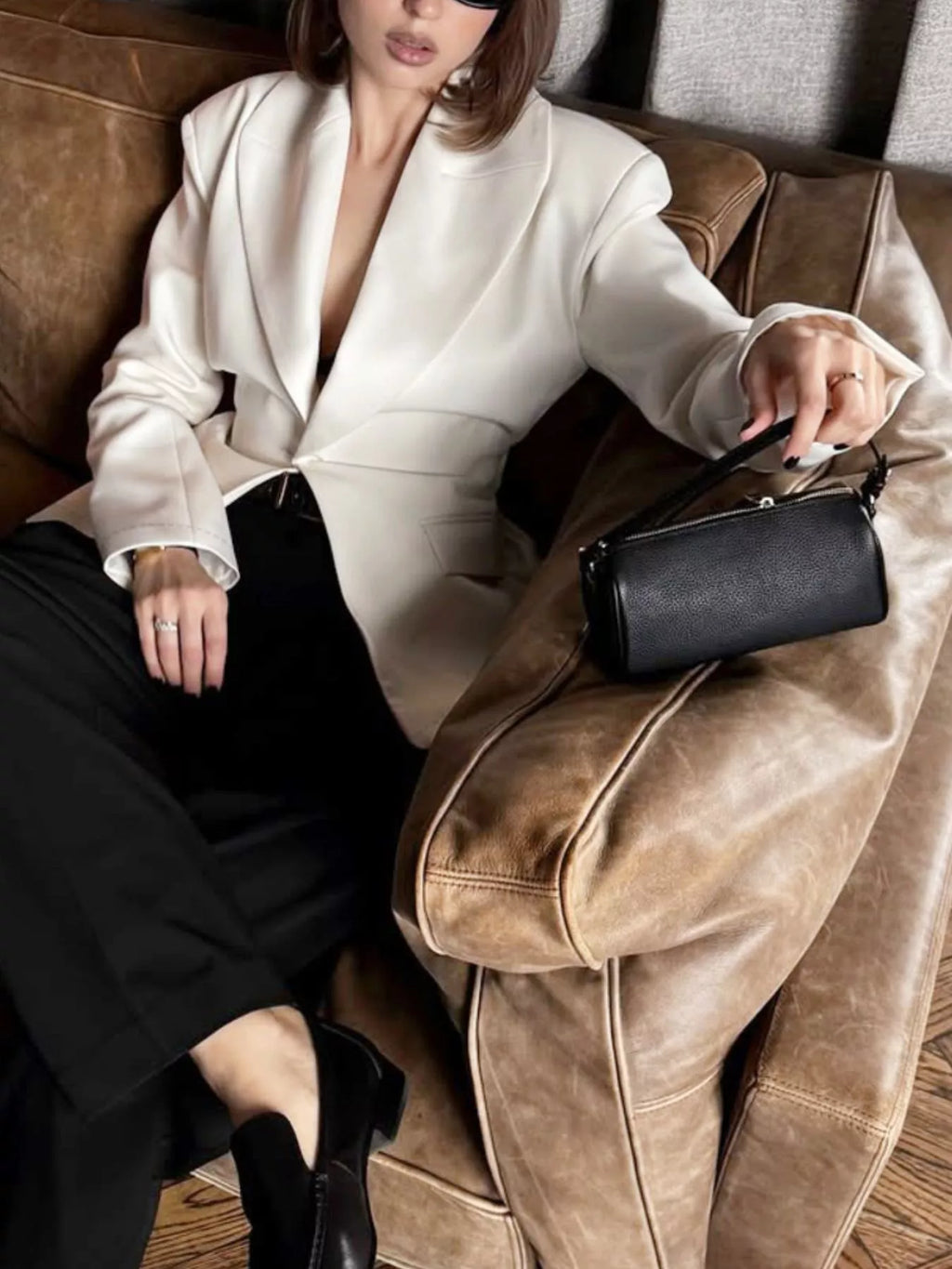 One Button Padded Shoulders Blazer - Lilixa.store