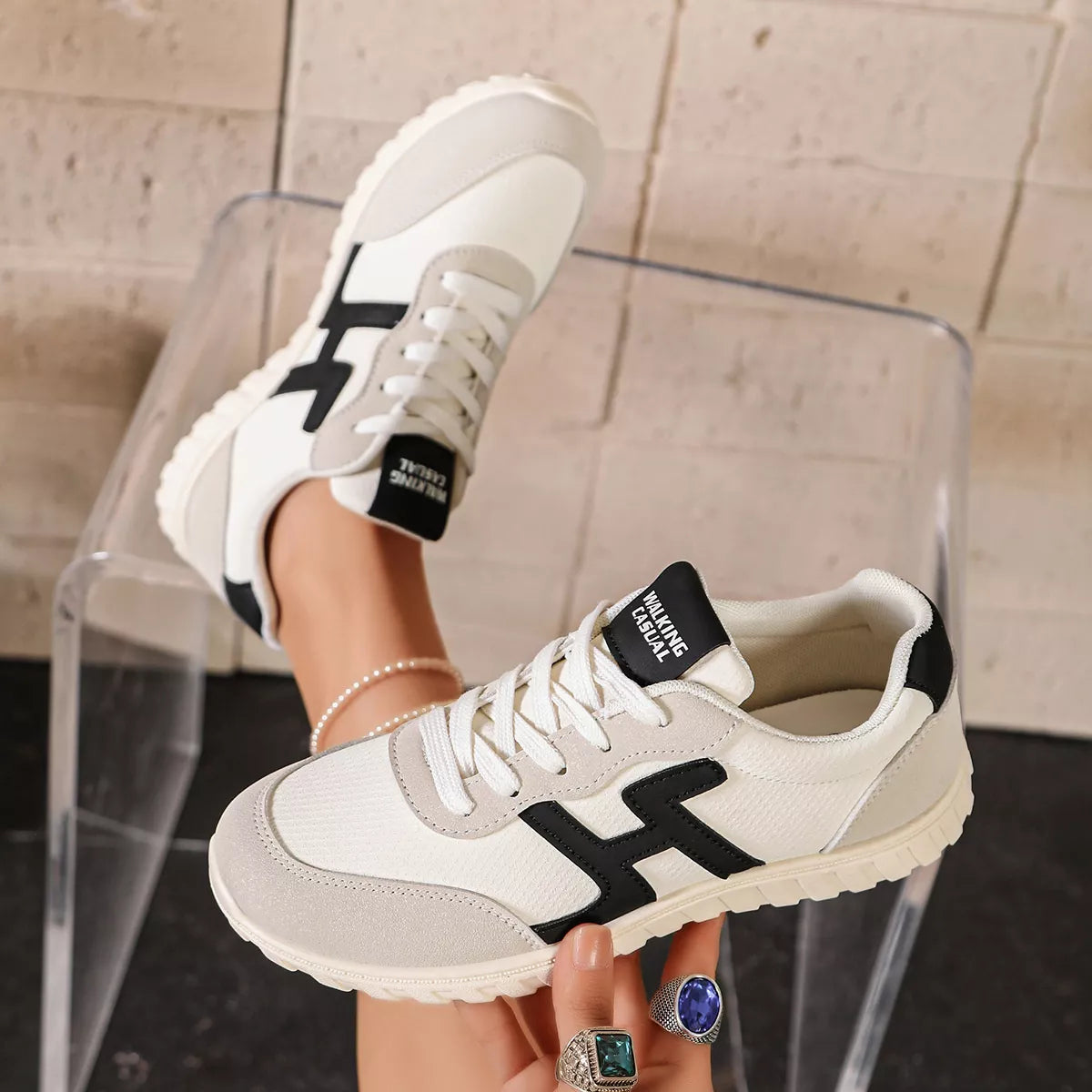 Round Toe Lace Up Sneakers