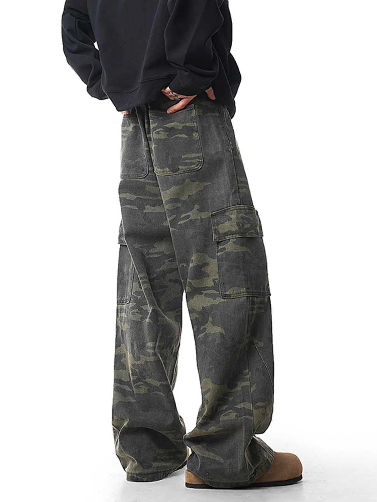 Men's Wide Leg Camouflage Cargo Pants in Green Camouflage, view 3