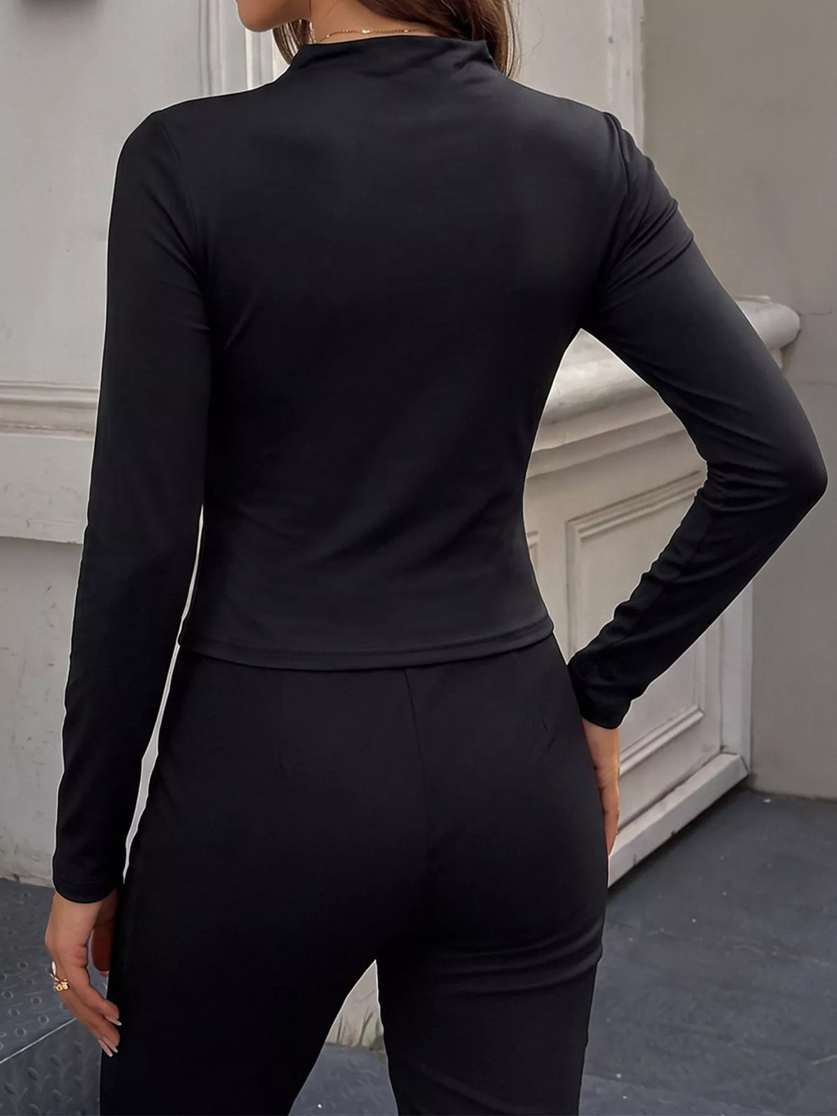 Slim Fit Long Sleeve Ruched Mock Neck T-Shirt