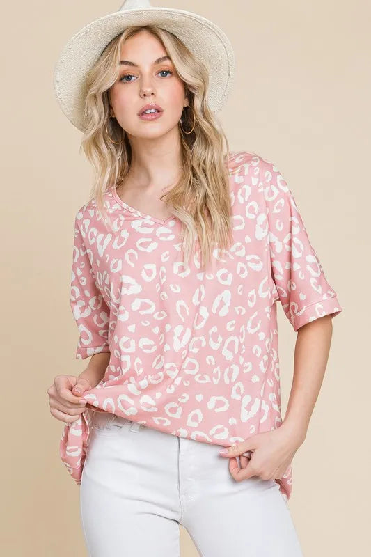 BOMBOM Loose Fit Animal Print Soft Knit Top - Lilixa.store